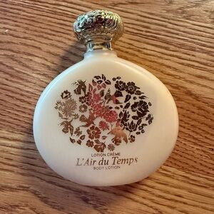 Nina Ricci Cream Body Lotion